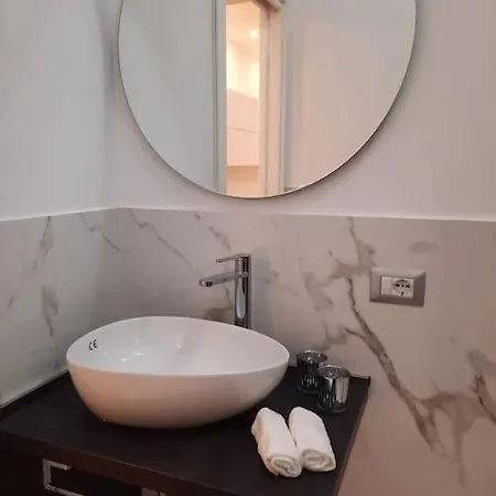 N&Ghomesweethome Raffaelloelegante Appartamento Ideale Casa Vacanze Affari Milaan Buitenkant foto